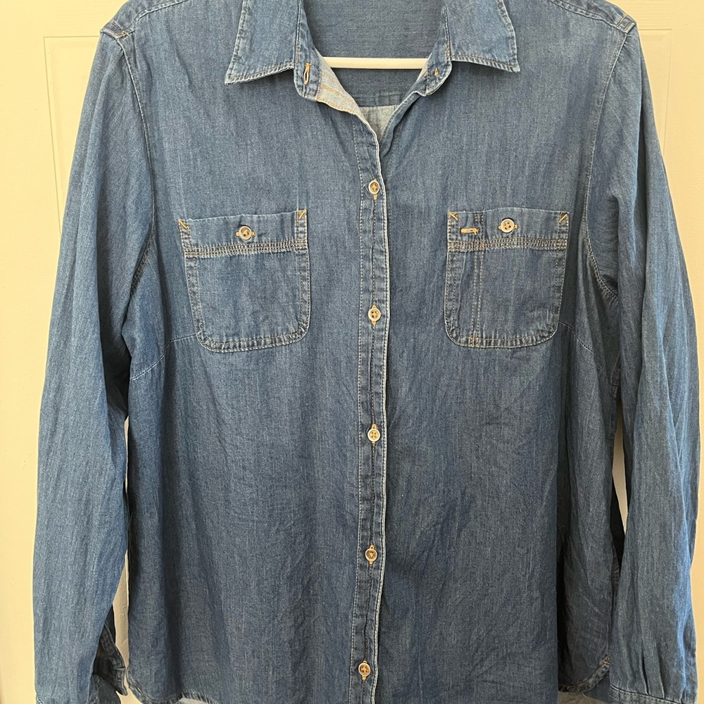 # 90- Lee Women's Blue Denim Blouse